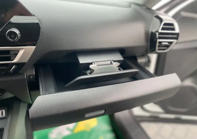 CITROËN C4 1.2 PureTech C-Series S&S EAT8