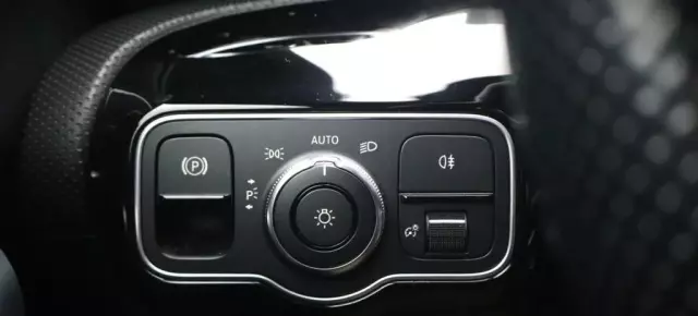 MERCEDES-BENZ Klasa A 