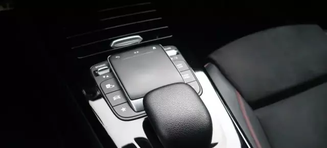 MERCEDES-BENZ Klasa A 