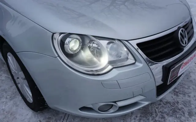 VOLKSWAGEN Eos 2.0 TDI DPF Sport & Style