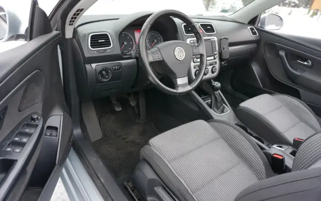 VOLKSWAGEN Eos 2.0 TDI DPF Sport & Style