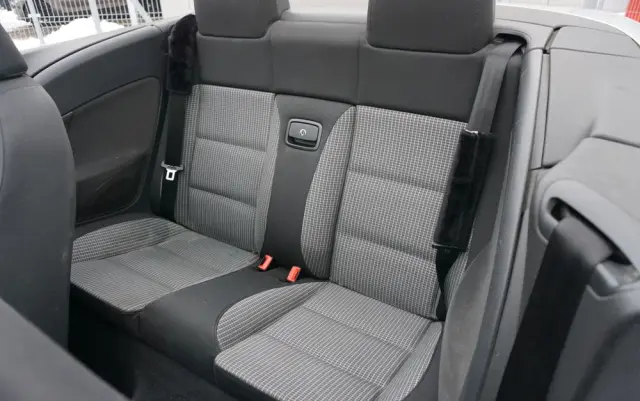 VOLKSWAGEN Eos 2.0 TDI DPF Sport & Style