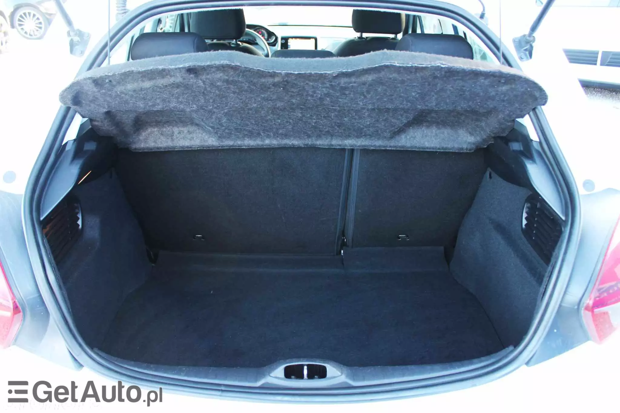 PEUGEOT 208 1.6 BlueHDi Active