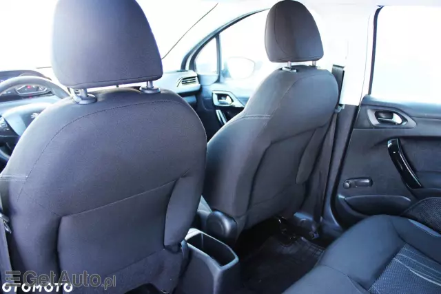 PEUGEOT 208 1.6 BlueHDi Active