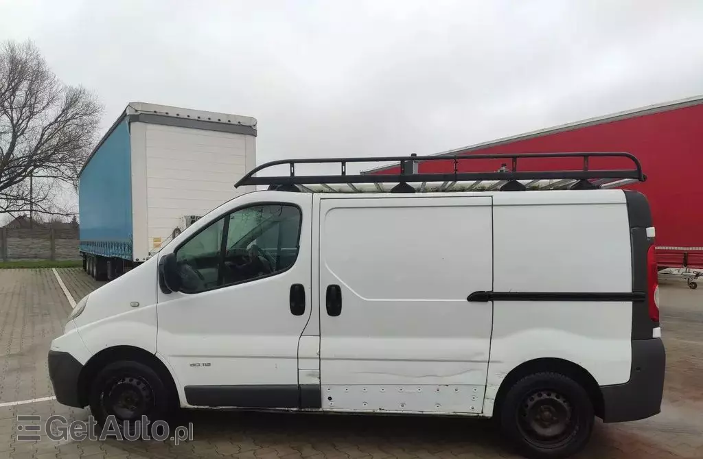 RENAULT Trafic 