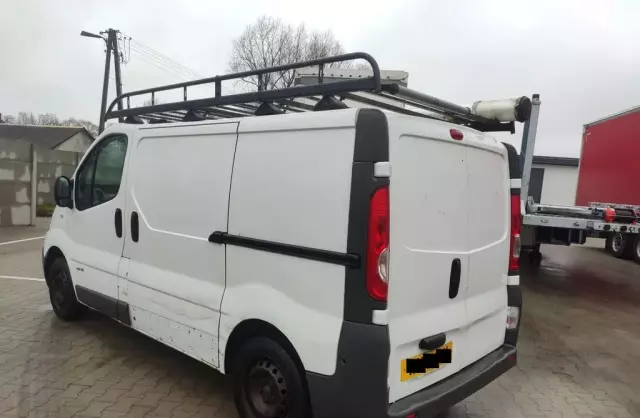 RENAULT Trafic 