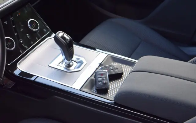 LAND ROVER Range Rover Evoque 2.0Si4 HSE Dynamic