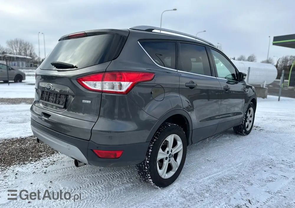 FORD Kuga 1.5 EcoBoost FWD Titanium ASS