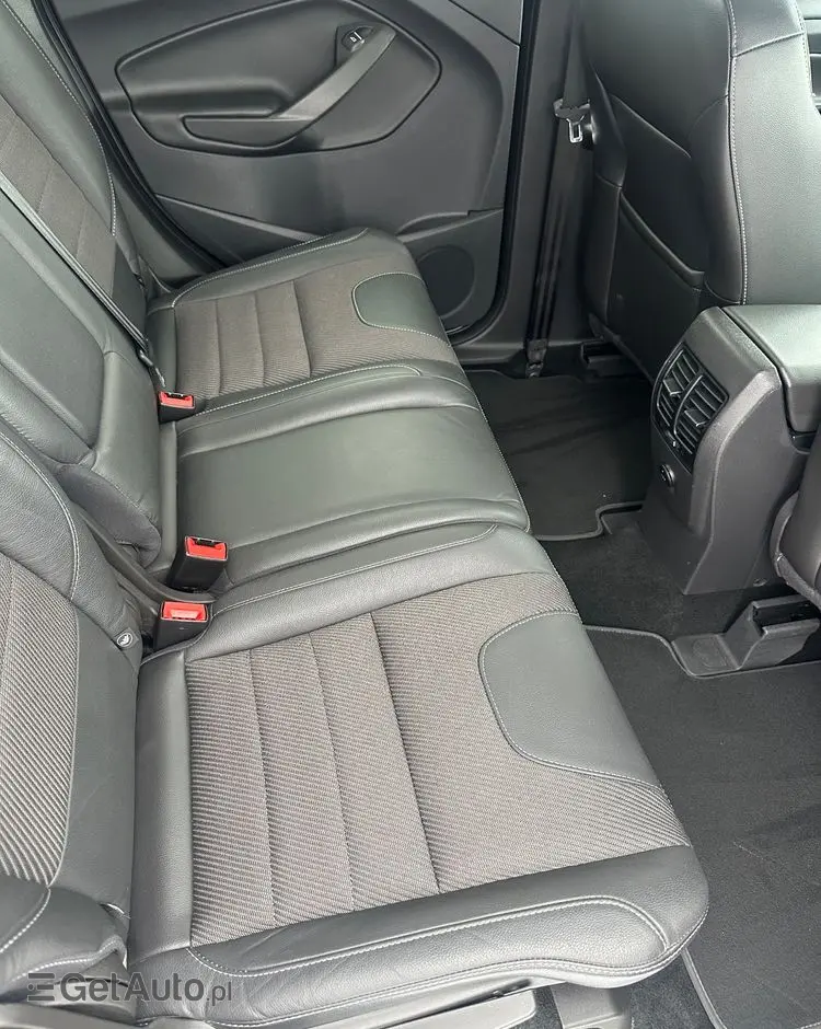 FORD Kuga 1.5 EcoBoost FWD Titanium ASS