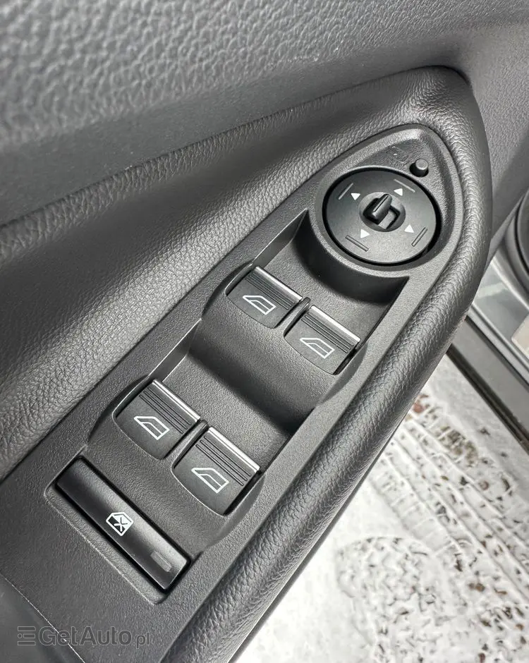 FORD Kuga 1.5 EcoBoost FWD Titanium ASS