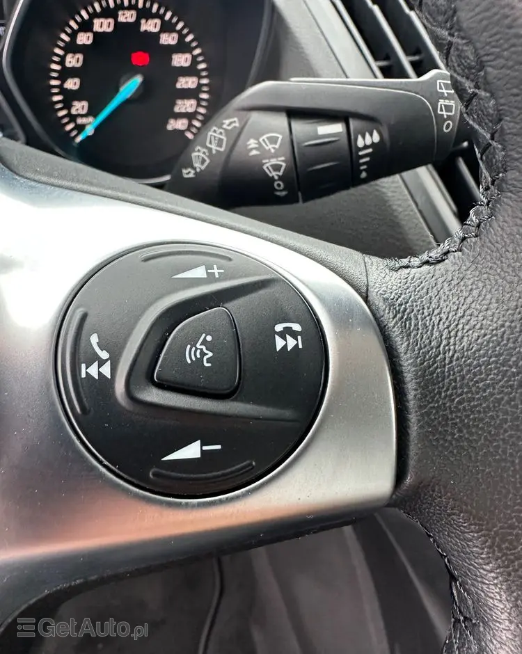 FORD Kuga 1.5 EcoBoost FWD Titanium ASS