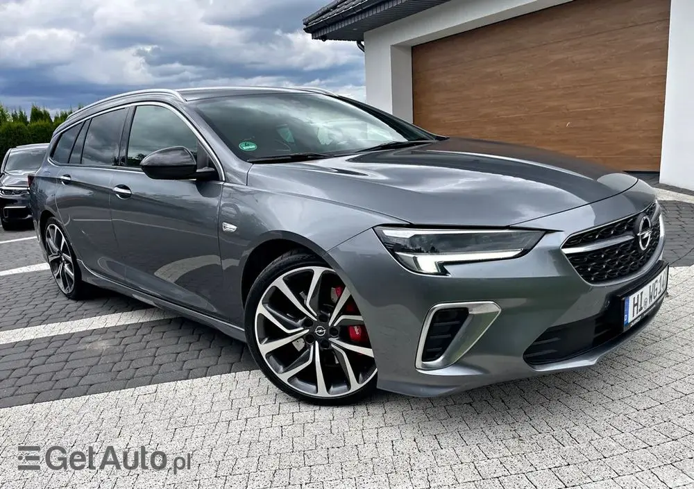 OPEL Insignia 2.0 T 4x4 GSi S&S