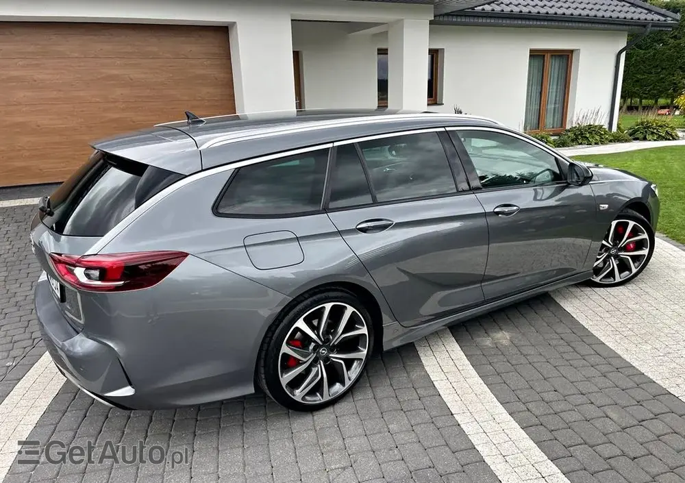 OPEL Insignia 2.0 T 4x4 GSi S&S