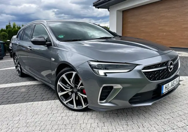 OPEL Insignia 2.0 T 4x4 GSi S&S
