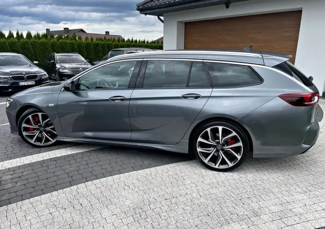 OPEL Insignia 2.0 T 4x4 GSi S&S