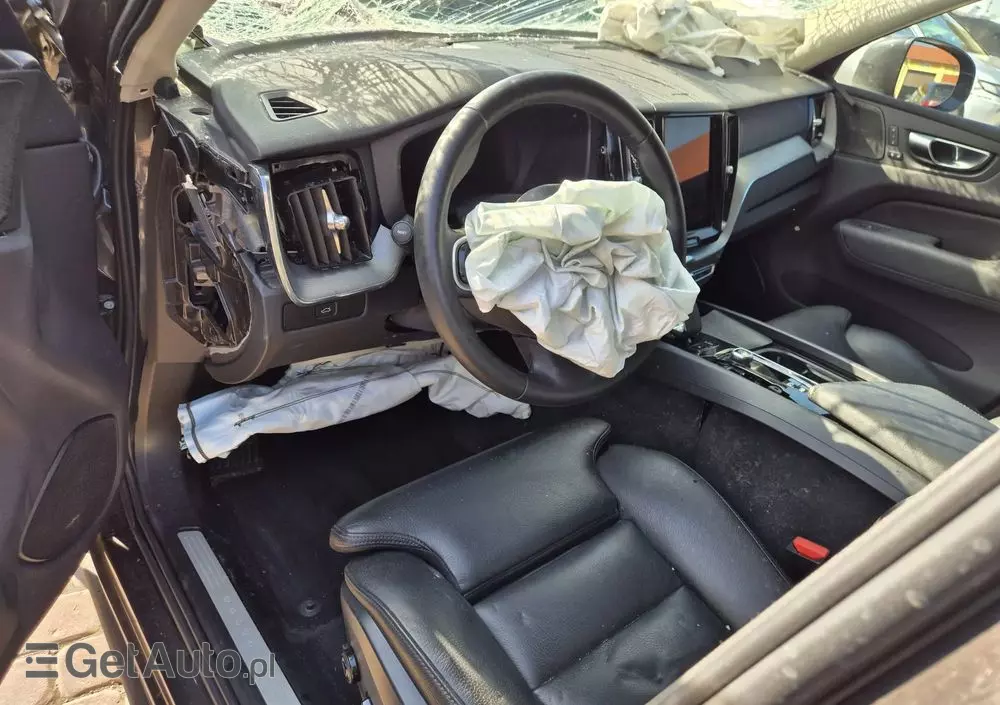 VOLVO XC 60 B4 B Plus Bright