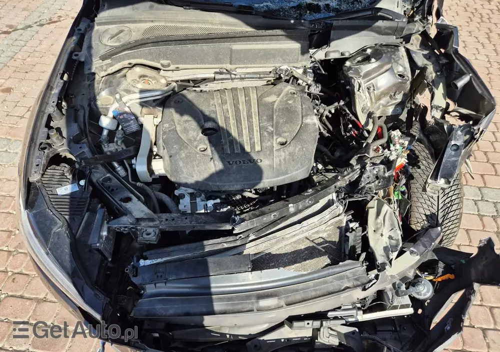 VOLVO XC 60 B4 B Plus Bright