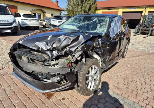 VOLVO XC 60 B4 B Plus Bright