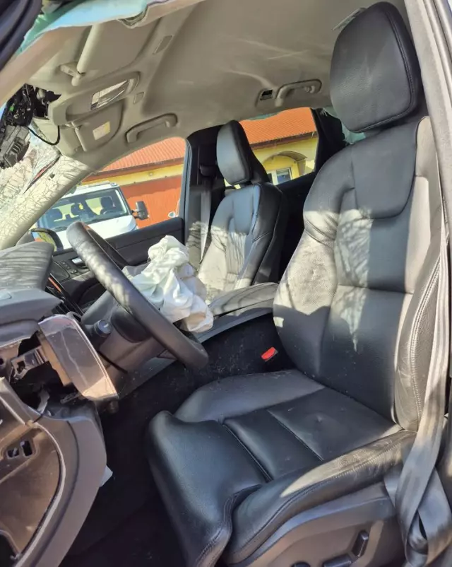 VOLVO XC 60 B4 B Plus Bright