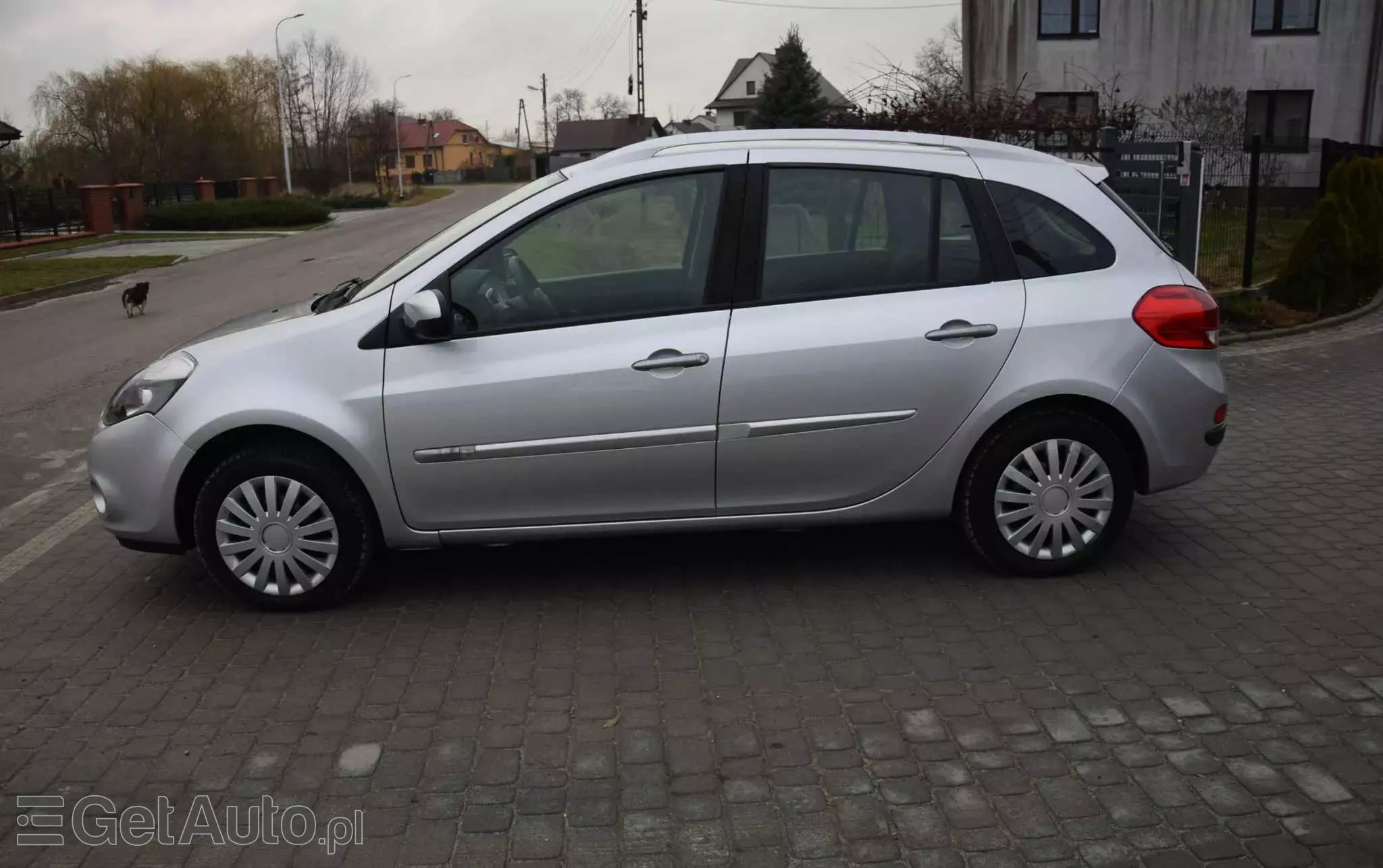 RENAULT Clio TCe 100 Grandtour Dynamique