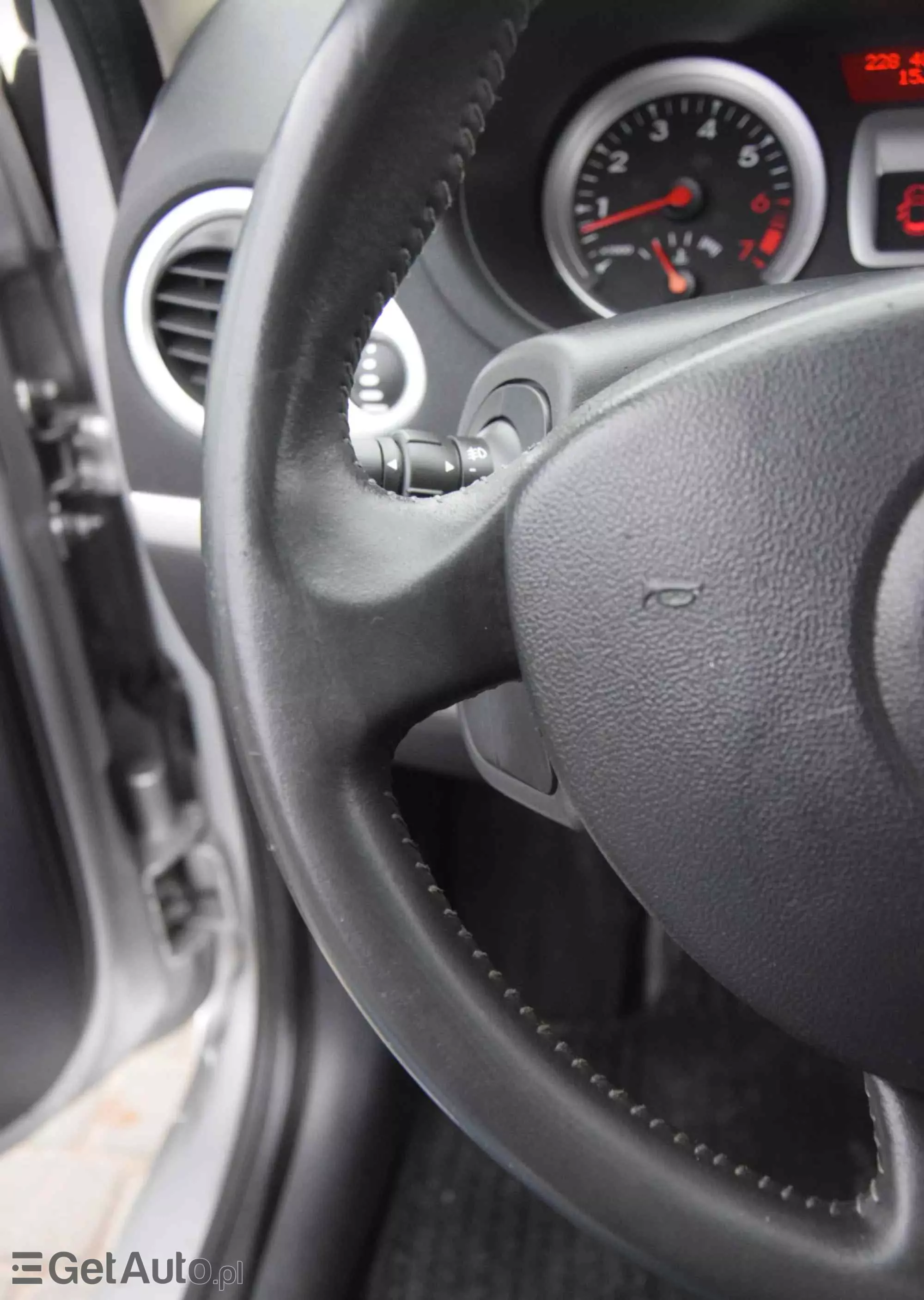 RENAULT Clio TCe 100 Grandtour Dynamique