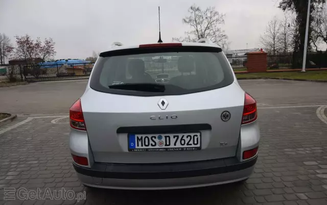 RENAULT Clio TCe 100 Grandtour Dynamique