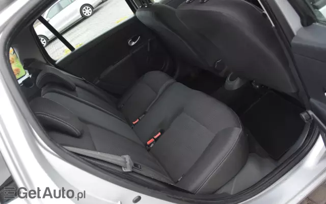 RENAULT Clio TCe 100 Grandtour Dynamique