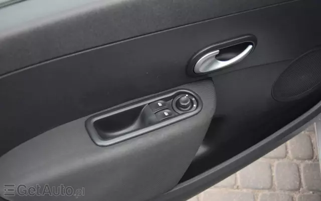 RENAULT Clio TCe 100 Grandtour Dynamique