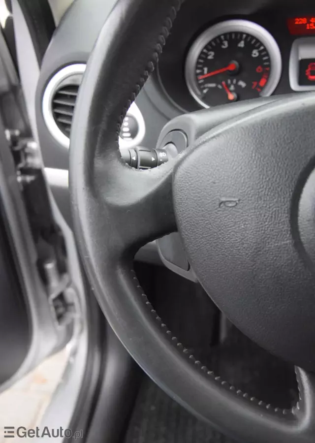 RENAULT Clio TCe 100 Grandtour Dynamique