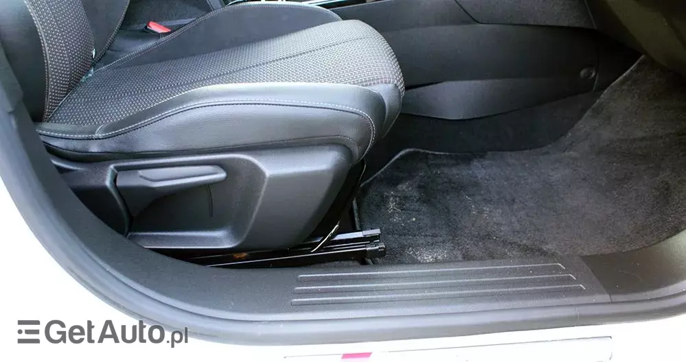 DS AUTOMOBILES DS 3 Crossback DS3 PureTech 130 Performance Line