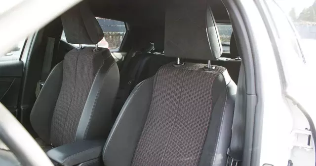 DS AUTOMOBILES DS 3 Crossback DS3 PureTech 130 Performance Line