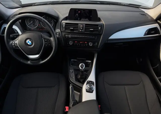 BMW Seria 1 118d