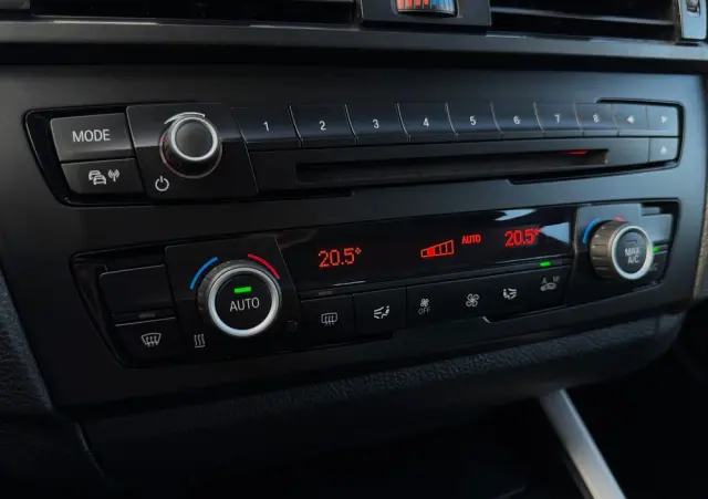 BMW Seria 1 118d