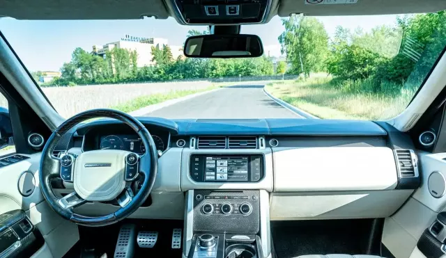 LAND ROVER Range Rover 