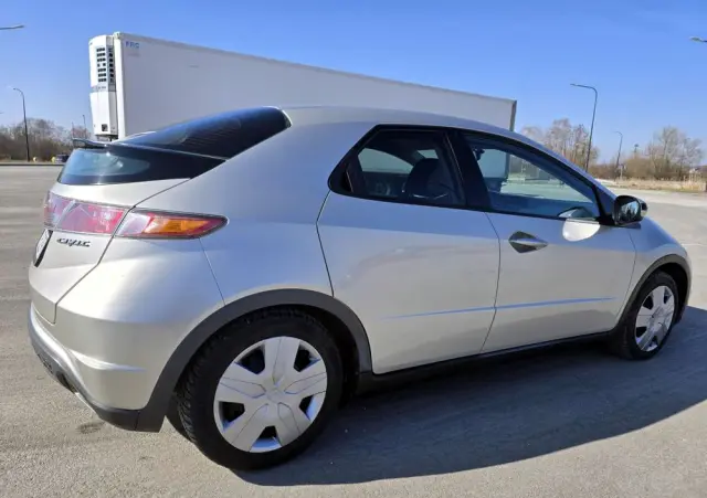 HONDA Civic 1.4i-DSi Sport