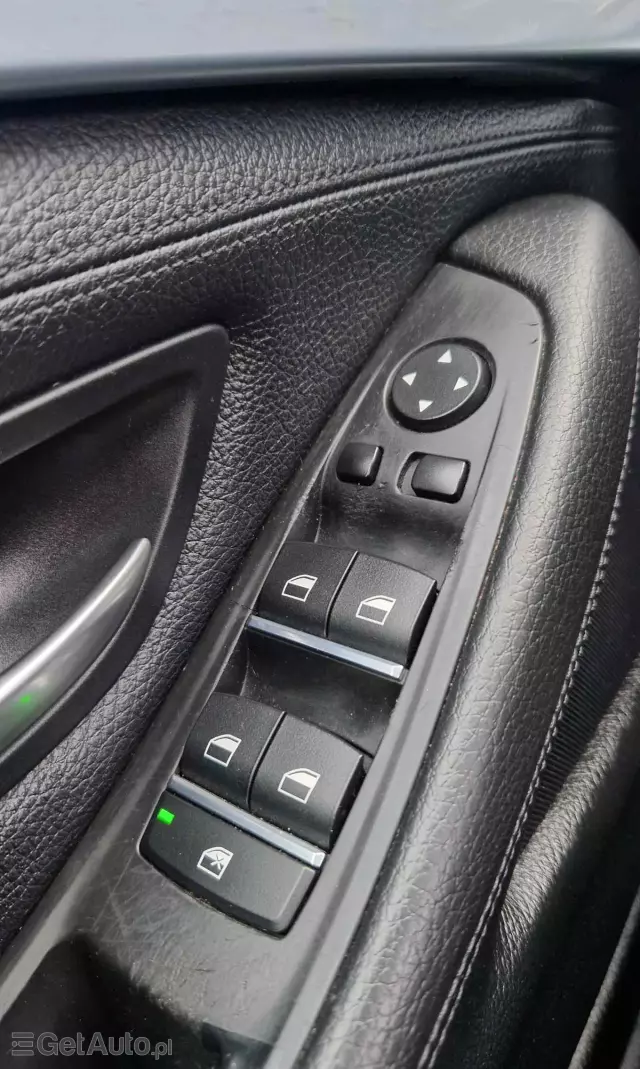 BMW Seria 5 520d Touring Modern Line