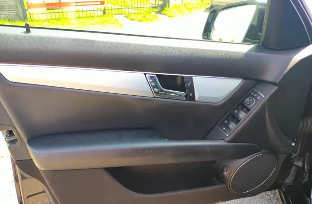 MERCEDES-BENZ Klasa C 