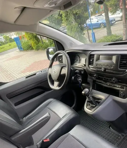 TOYOTA Proace 