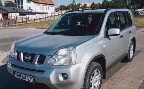 NISSAN X-Trail SE 4WD