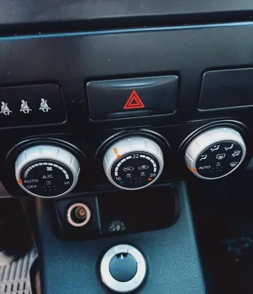 NISSAN X-Trail SE 4WD