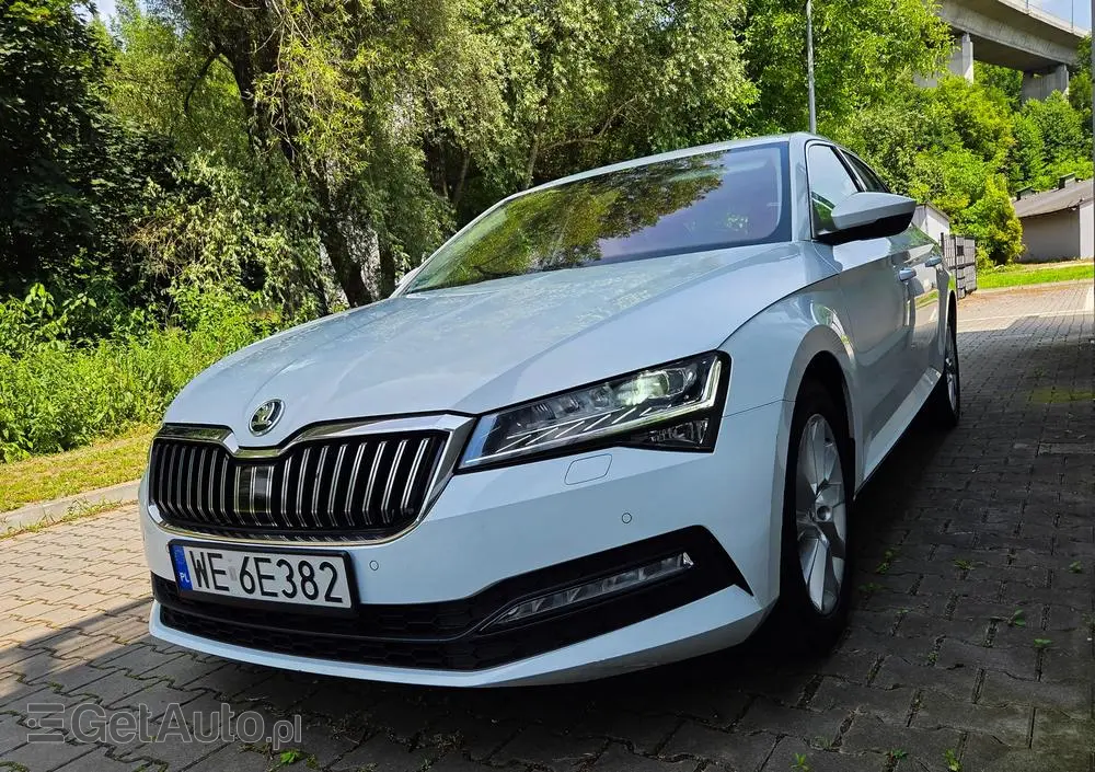 SKODA Superb 2.0 TDI SCR 4x4 Style DSG