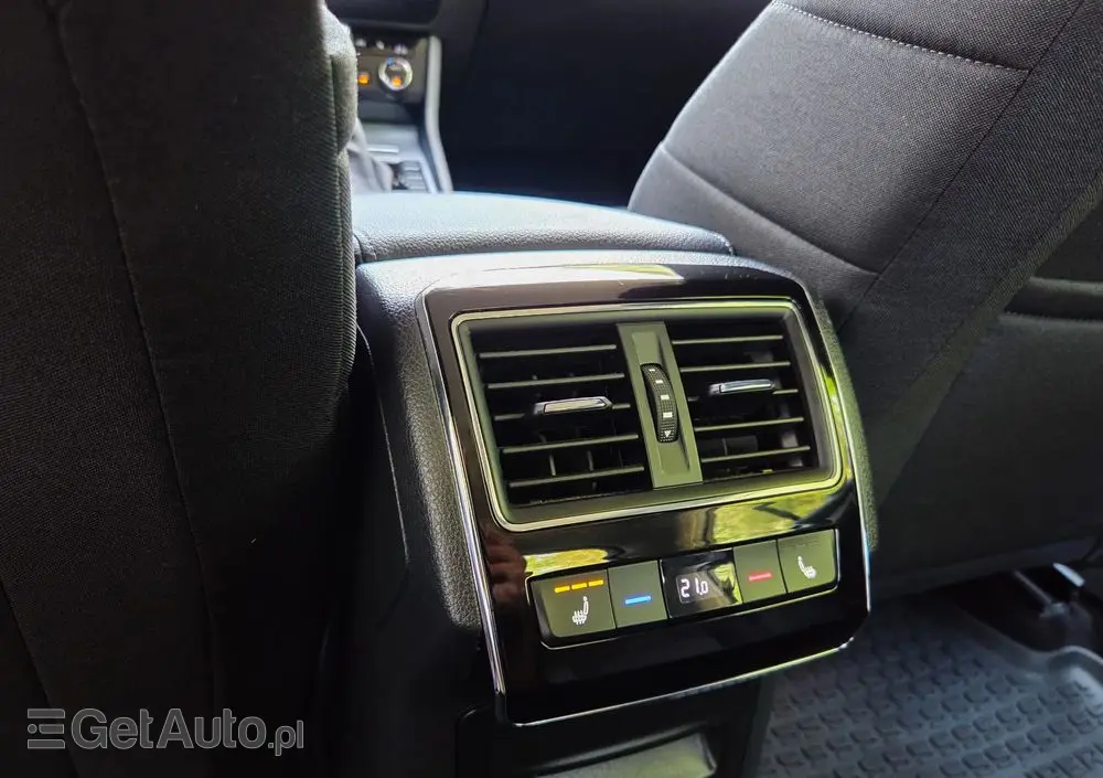 SKODA Superb 2.0 TDI SCR 4x4 Style DSG