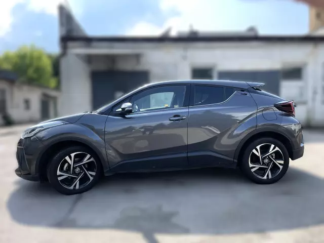 TOYOTA C-HR Style CVT