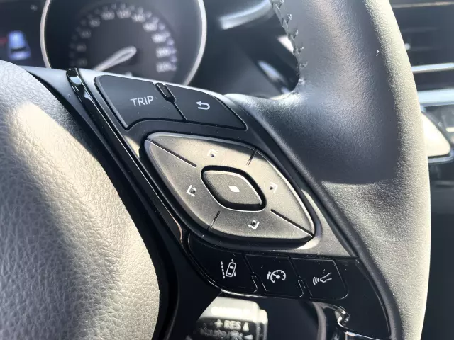 TOYOTA C-HR Style CVT