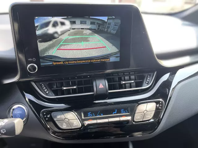 TOYOTA C-HR Style CVT