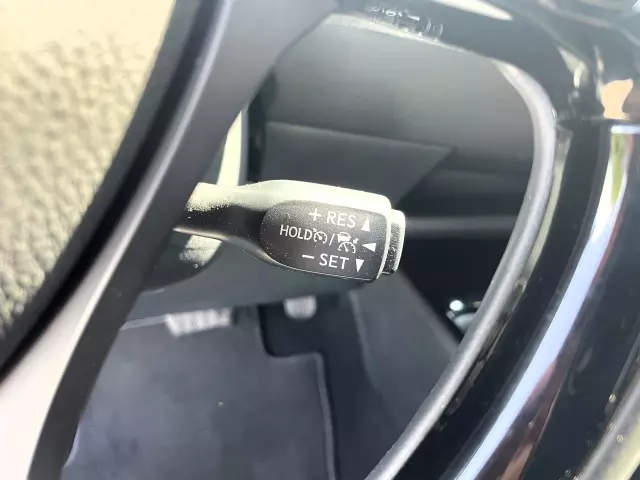 TOYOTA C-HR Style CVT