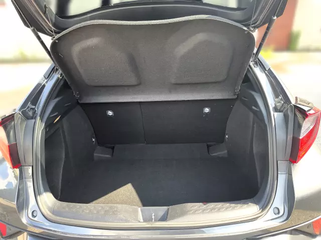 TOYOTA C-HR Style CVT