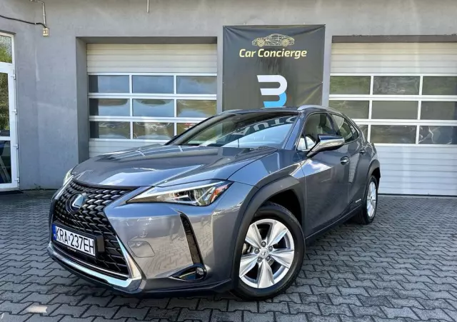 LEXUS UX 250h Business Edition