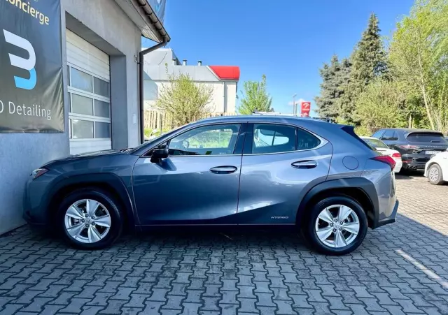 LEXUS UX 250h Business Edition
