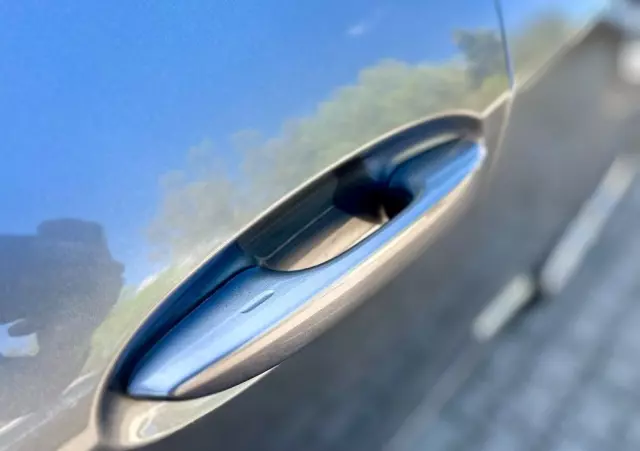 LEXUS UX 250h Business Edition